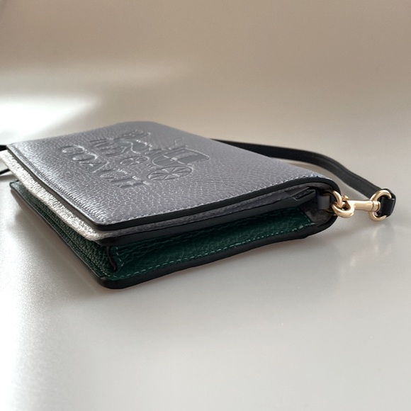 NWT Coach Anna Foldover Clutch in Colorblock with Horse and Carriage Twilight - Picture 3 of 5